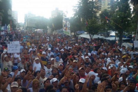 El acampe sigue