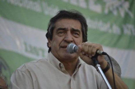 «Hay que ponerle fin a la extorsión de tener que elegir entre aumento o estabilidad laboral»