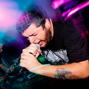 ALVD: “No cantamos, gritamos”