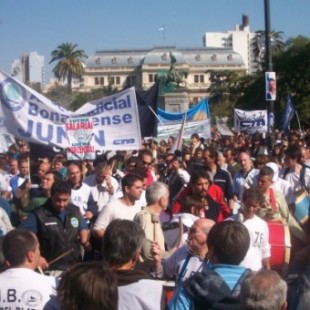 «Es evidente el perfil de este gobierno que no da respuestas a las necesidades de los sectores populares»