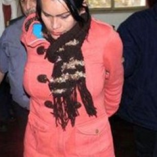 Crecen las críticas por la condena a Claudia: «Es xenófoba y racista»