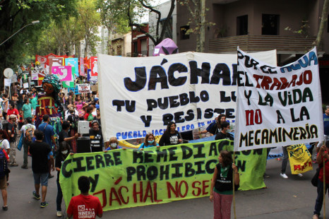 “Nosotros creemos que estamos luchando contra un monstruo”