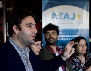 julian-axat-atajo