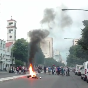 La empresa de plástico Mascardi despidió a más de la mitad de su planta