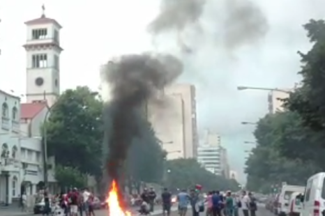 La empresa de plástico Mascardi despidió a más de la mitad de su planta