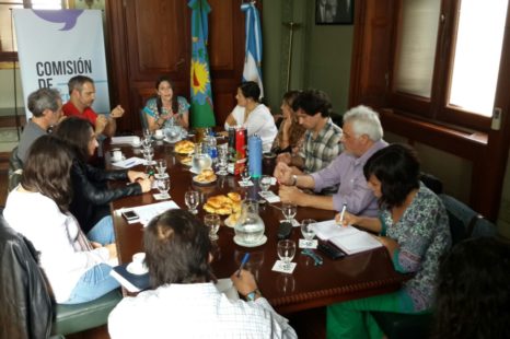 Impulsan ley de fomento a medios comunitarios en la provincia de Buenos Aires