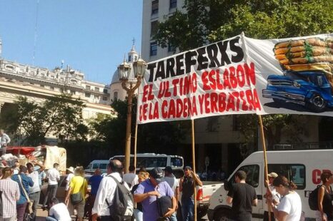 «Yerbatazo» en Plaza de Mayo