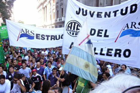 «No hay una mirada estratégica hacia lo que es la industria naval y hacia toda la industria pesada en general»