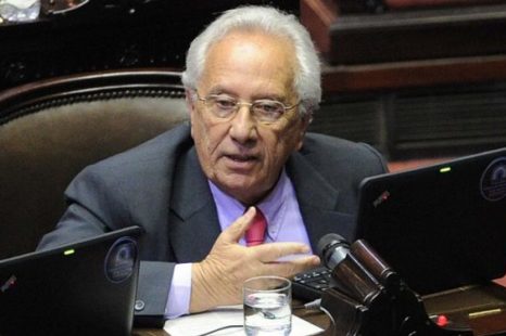«Yo quisiera que no salga nunca la reforma laboral»