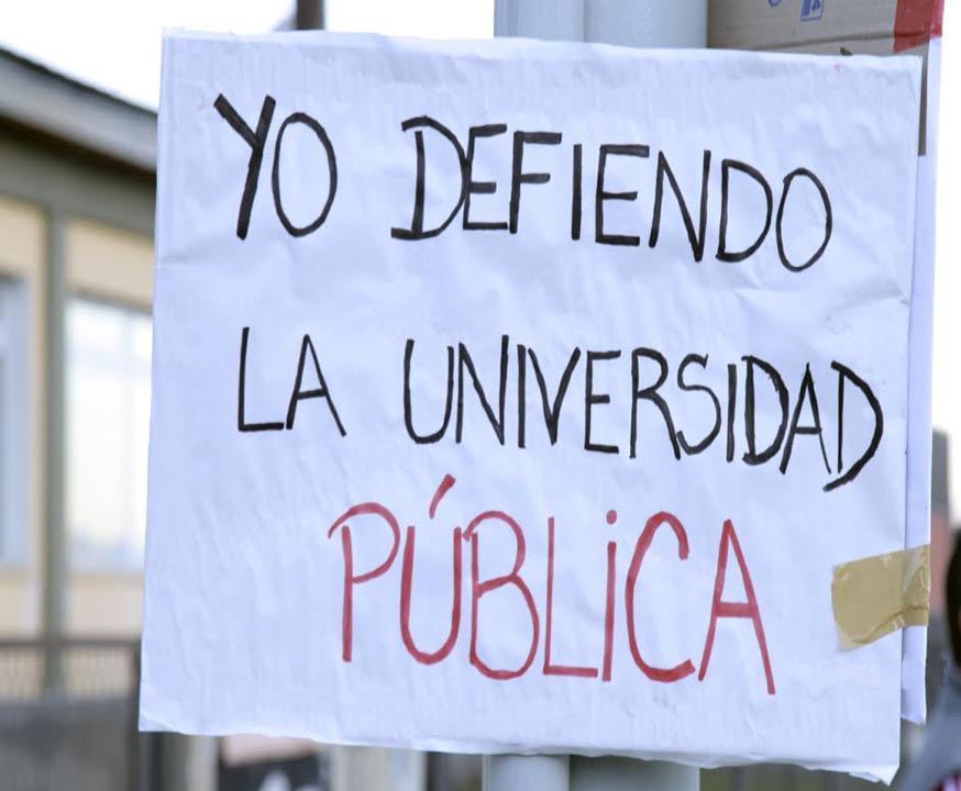 Más 30 mil jóvenes en situación de pobreza van a la universidad | Radio ...
