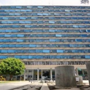 Natalia Giugovaz: «El recorte siempre cae sobre los trabajadores»