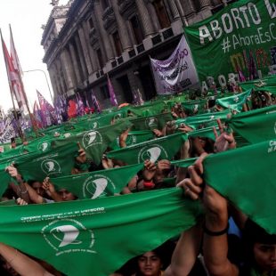 Nina Brugo: «Hay sectores fundamentalistas tratando de impedir los abortos que están dentro de lo legal»