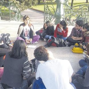 ¿Dónde está mi ESI?: El manual de Educación Sexual realizado por los chicos