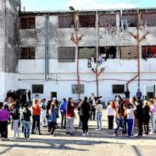 Roberto Cipriano: «No hay politicas especificas destinadas a esta poblacion»