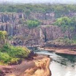 «Esperamos que cuando volvamos a recibir gente, sea con agua”