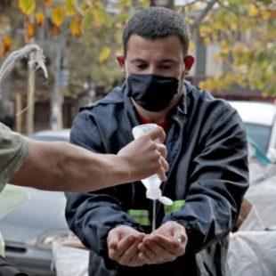 «Si no salimos a trabajar, no podemos comer»