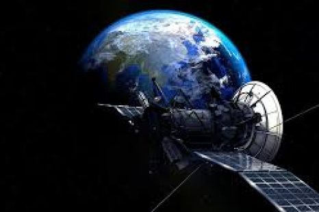 Un satélite de la UNLP podría «estar en órbita el año que viene»