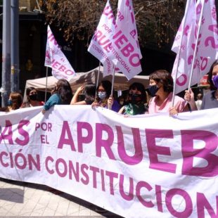 «Es un momento historico para Chile y las calles lo estan sintiendo»