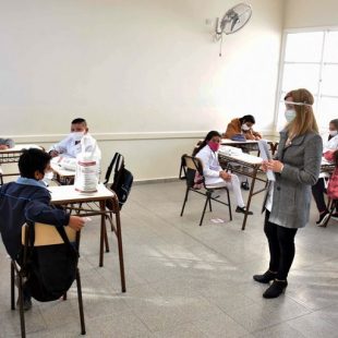 «Algunos dicen que en las escuelas no pasa nada, yo puedo garantizar que pasa de todo»