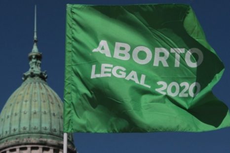 Se promulga la Ley 27.610