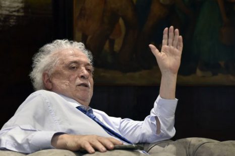 Alberto Fernández le pidió la renuncia a Ginés González