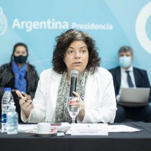 Carla Vizzotti: «La segunda ola de COVID es inevitable, queremos reducir la mortalidad»