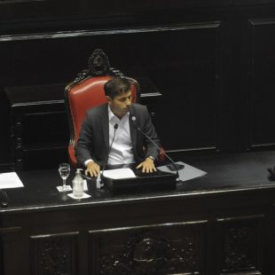 Kicillof: «La pandemia nos obligó a cambiar la hoja de ruta»
