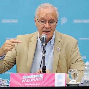 Gollan informó que «es preocupante» la cantidad de casos de covid-19 con la variante MANAOS
