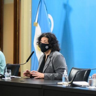 Carla Vizzotti: «Tenemos el doble de municipios de riesgo en una semana»