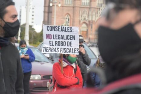 Vecinos de El Rincón exigen la separación de la Iglesia y el Estado