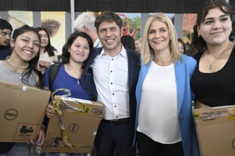 El gobernador lanzó el programa Conectar Igualdad Bonaerense