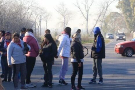 Vecinos de Ruta 11 apuntan contra Garro