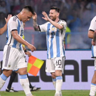 Hoy Argentina vs Perú por eliminatorias